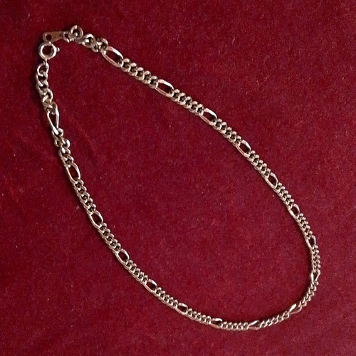 Goldfarbene
